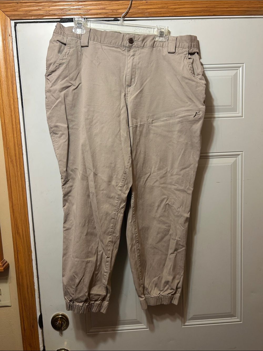 Duluth Capris 18W